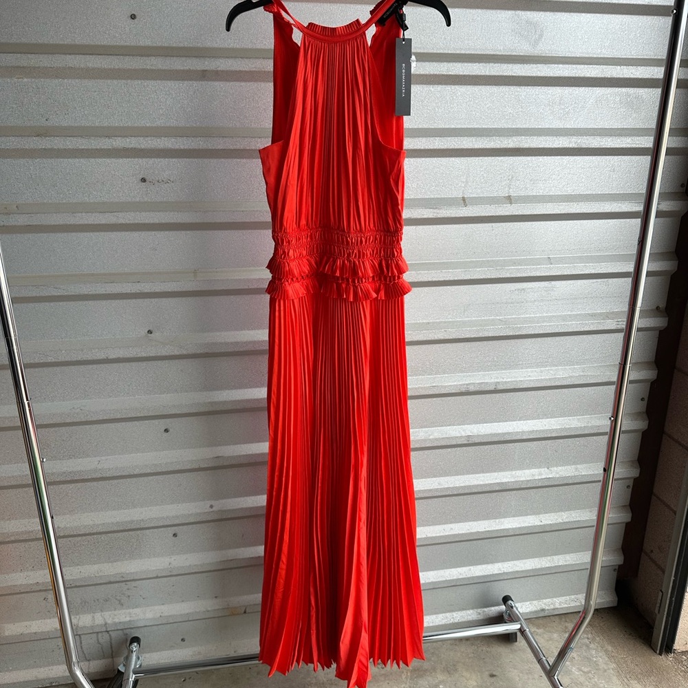 Elegant Red Pleated Dress
